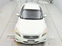 Nissan SKYLINE лот № 30158 оценка 4  с аукциона в Японии 6