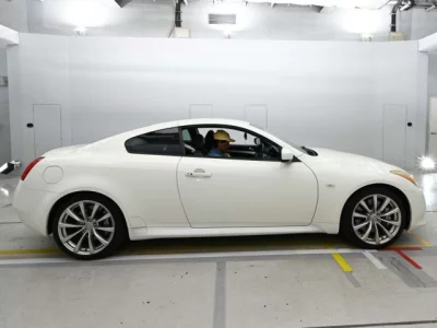 Nissan SKYLINE  с аукциона в Японии