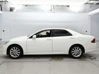 Toyota CROWN лот № 30402 оценка 4  с аукциона в Японии 3