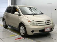 Toyota IST лот № 90248 оценка 3  с аукциона в Японии 4