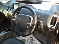 Toyota Prius лот № 30403 оценка R  с аукциона в Японии 8