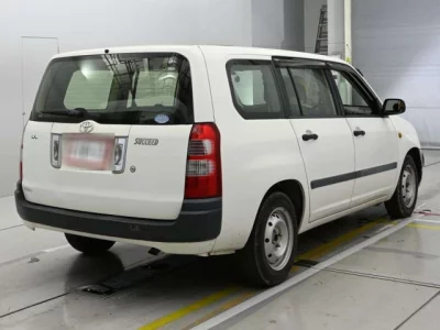 Toyota Succeed