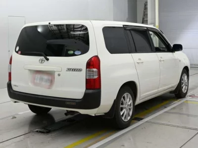 Toyota Succeed