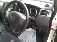 Nissan TIIDA лот № 90287 оценка 4.5  с аукциона в Японии 8