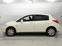 Nissan TIIDA лот № 90287 оценка 4.5  с аукциона в Японии 3