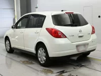 Nissan TIIDA лот № 90280 оценка 3.5  с аукциона в Японии 5