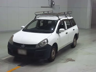Nissan AD