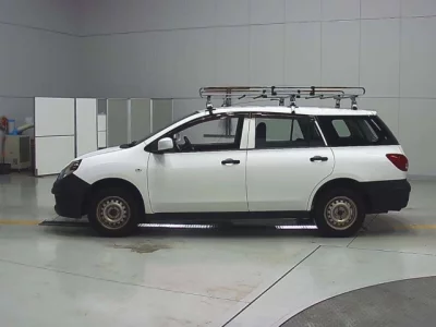 Nissan AD