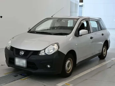 Nissan AD