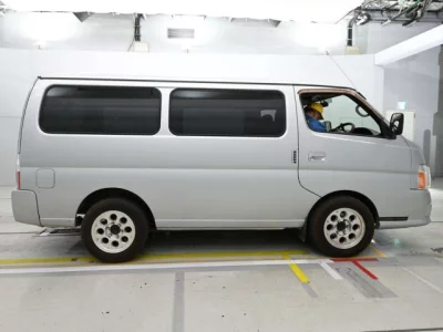 Nissan Caravan