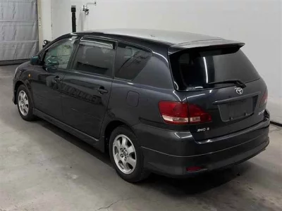 Toyota Ipsum