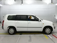 Toyota PROBOX лот № 30337 оценка 3.5  с аукциона в Японии 2