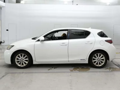 Lexus CT200h