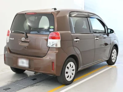 Toyota Spade