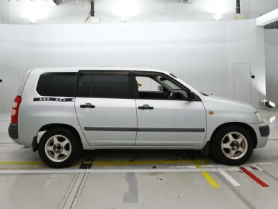 Toyota SUCCEED  с аукциона в Японии