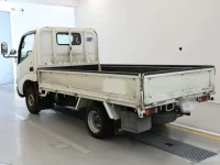 Toyota DYNA лот № 90385 оценка 3.5  с аукциона в Японии 5