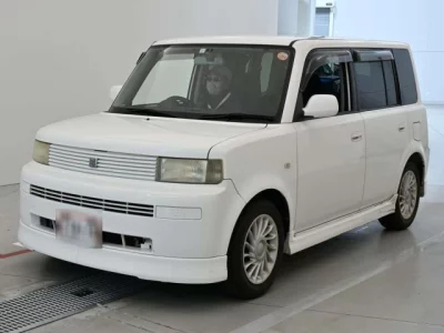 Toyota BB  с аукциона в Японии