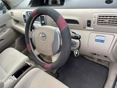 Toyota Raum