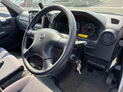Nissan Caravan