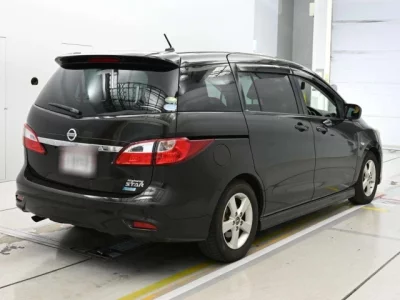 Nissan Lafesta