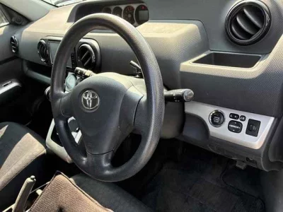 Toyota COROLLA RUMION  с аукциона в Японии