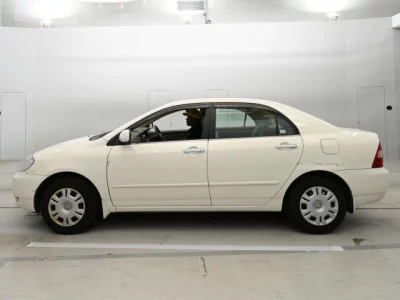 Toyota COROLLA  с аукциона в Японии