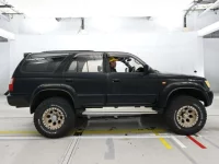 Toyota HILUX SURF лот № 20257 оценка 3.5  с аукциона в Японии 2