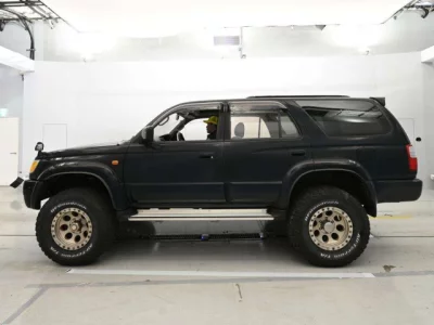 Toyota HILUX SURF  с аукциона в Японии