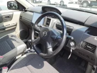 Nissan X-TRAIL лот № 10222 оценка 3.5  с аукциона в Японии 7