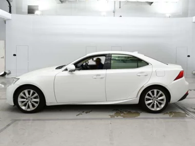 Lexus IS  с аукциона в Японии