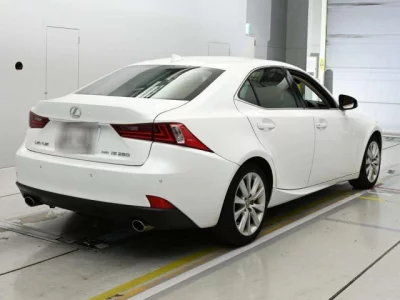 Lexus IS  с аукциона в Японии