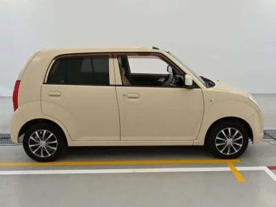 Nissan PINO  с аукциона в Японии