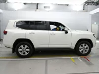 Toyota LAND CRUISER лот № 36322 оценка 4.5  с аукциона в Японии 2