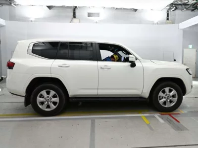 Toyota LAND CRUISER  с аукциона в Японии