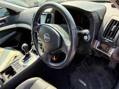 Nissan Skyline