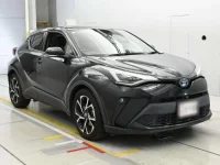 Toyota C-HR лот № 30621 оценка 4.5  с аукциона в Японии 4