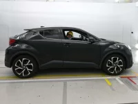 Toyota C-HR лот № 30621 оценка 4.5  с аукциона в Японии 2