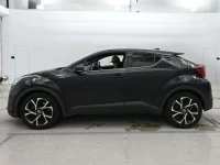 Toyota C-HR лот № 30621 оценка 4.5  с аукциона в Японии 3