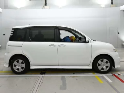 Toyota SIENTA  с аукциона в Японии