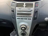 Toyota VITZ лот № 85187 оценка 3.5  с аукциона в Японии 5