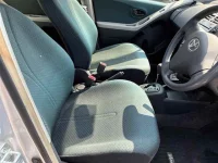 Toyota VITZ лот № 85187 оценка 3.5  с аукциона в Японии 6