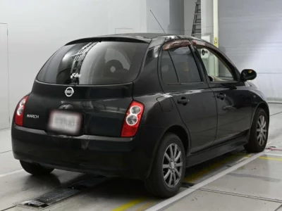 Nissan MARCH  с аукциона в Японии