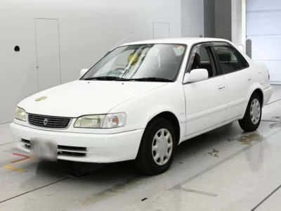 Toyota COROLLA  с аукциона в Японии
