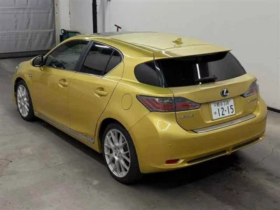 Lexus CT  с аукциона в Японии