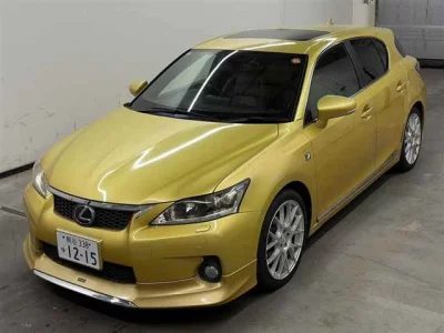 Lexus CT  с аукциона в Японии