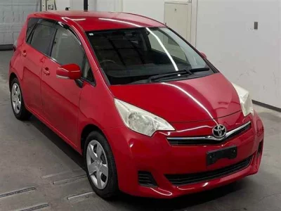 Toyota Ractis