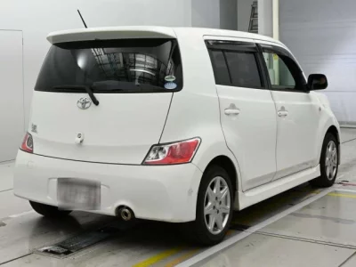 Toyota bB