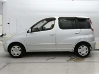 Toyota FUNCARGO лот № 10259 оценка 3.5  с аукциона в Японии 3