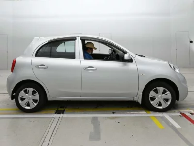 Nissan March