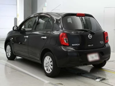 Nissan March